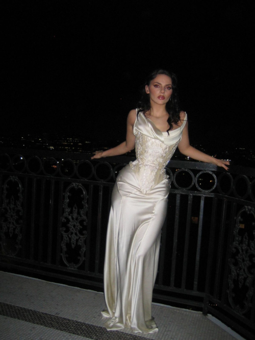 Dafne Keen Shares Instagram Photo Highlights, December 2025 4