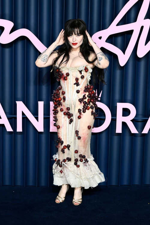 Dilara Findikoglu at Fashion Awards London Event, December 2025 2