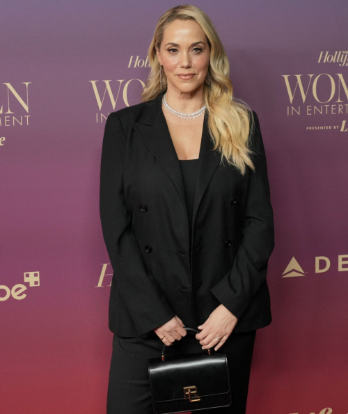 Elizabeth Berkley at THR Women in Entertainment Gala, December 2025 4
