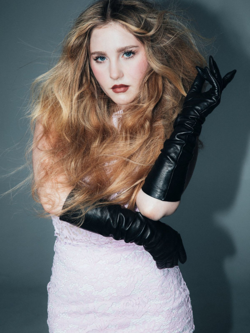 Ella Anderson Featured in Numero Netherlands, December 2025 1