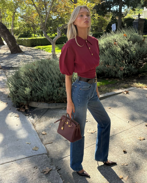 Elsa Hosk Shares New Instagram Photos, December 2025 11