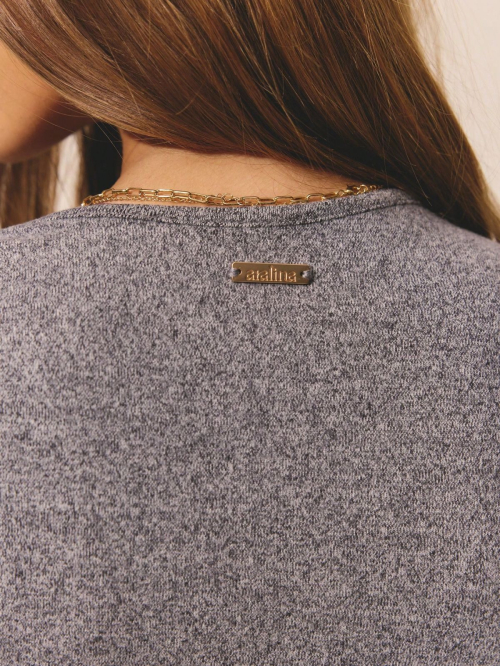 Emily Feld Models for Aralina Clothing, December 2025 10