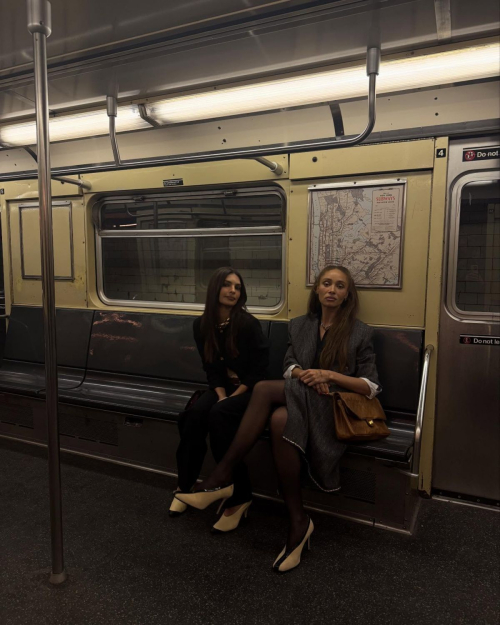 Emily Ratajkowski Posts Stylish Instagram Photos, December 2025 2