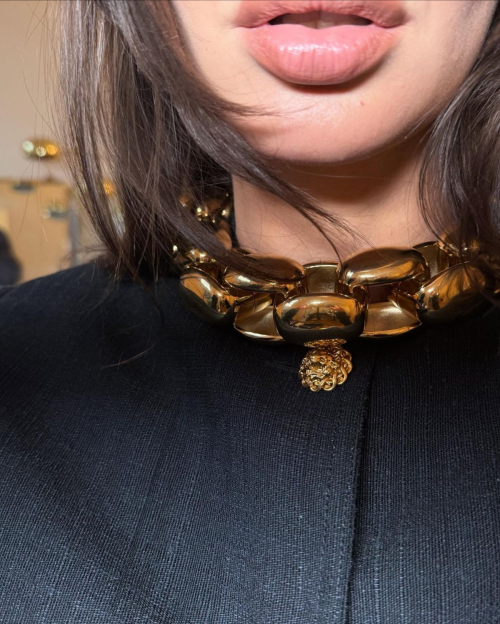 Emily Ratajkowski Posts Stylish Instagram Photos, December 2025 5