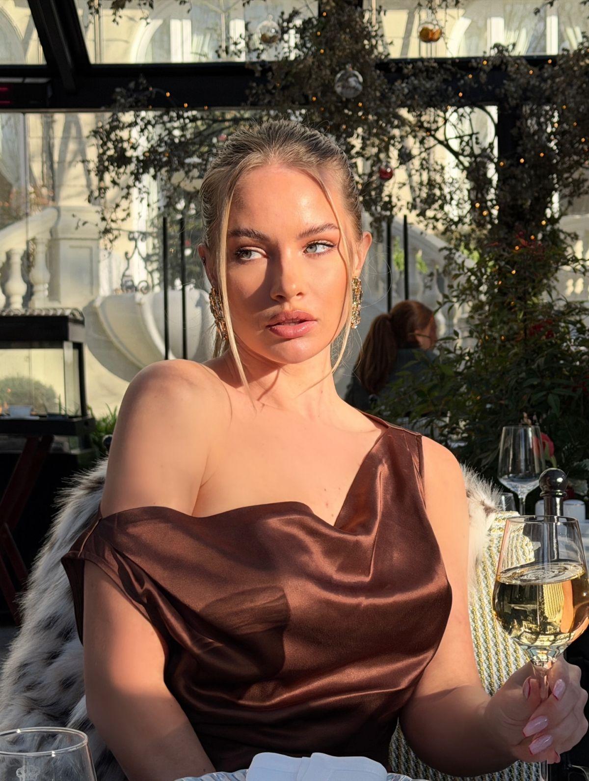 Ilona Arsentieva Instagram Photos, December 2025 9