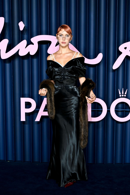 Iris Law at Fashion Awards London Night, December 2025 1