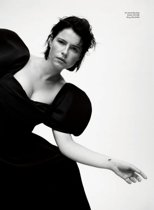 Jessie Buckley in Elle USA Women in Hollywood, November 2025 3