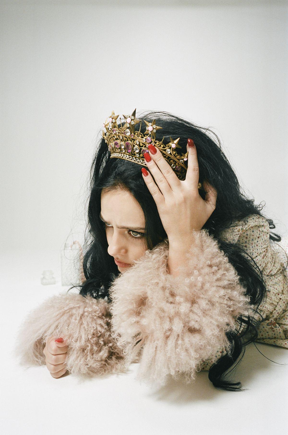 Jessie Murph Featured in Interview Magazine, December 2025 3