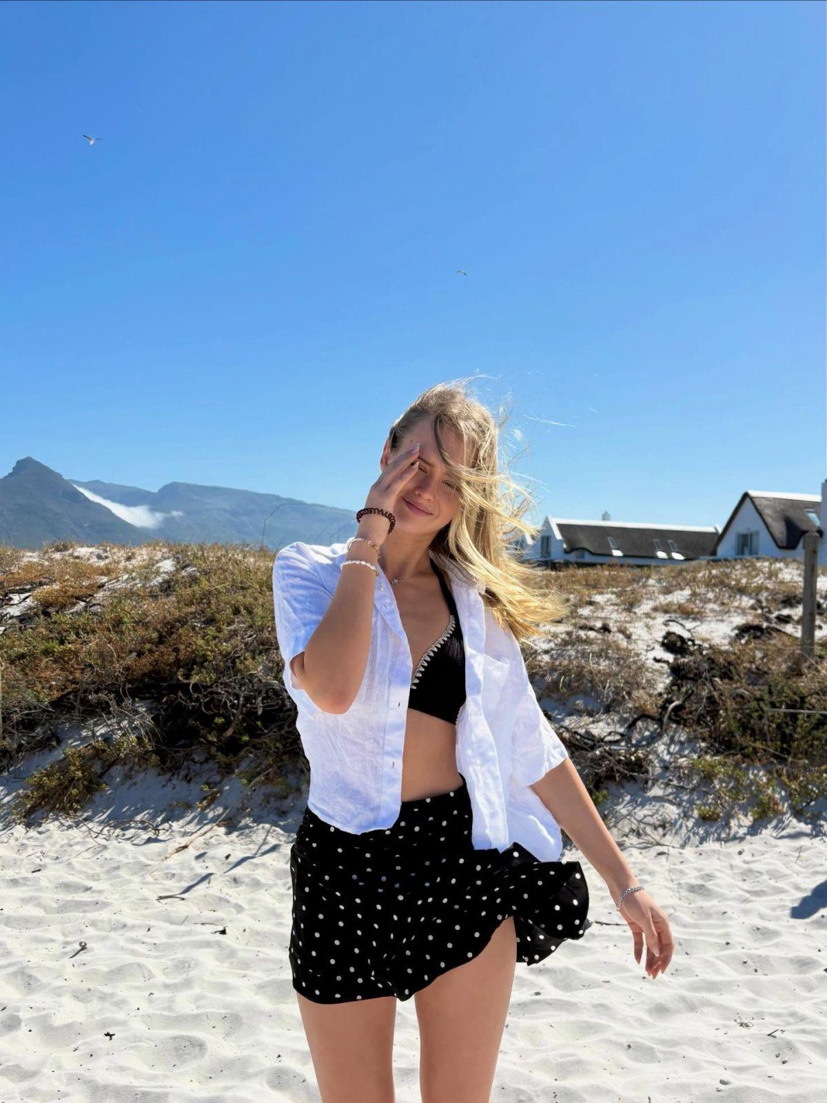 Jule Marie Jensen Instagram Photos, December 2025 1