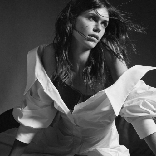 Kaia Gerber for W Magazine Art Issue, December 2025 4