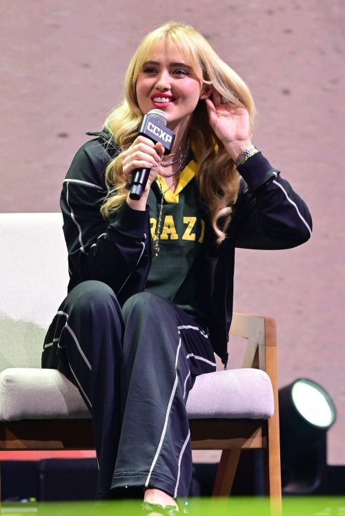 Kathryn Newton Makes Appearance at CCXP in Sao Paulo, December 2025