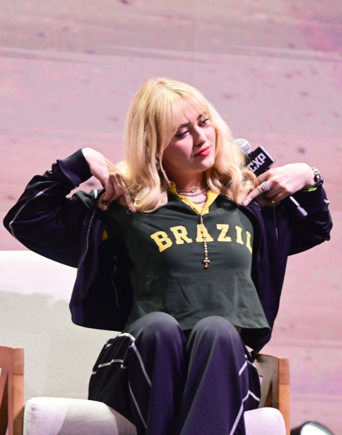 Kathryn Newton Makes Appearance at CCXP in Sao Paulo, December 2025 9