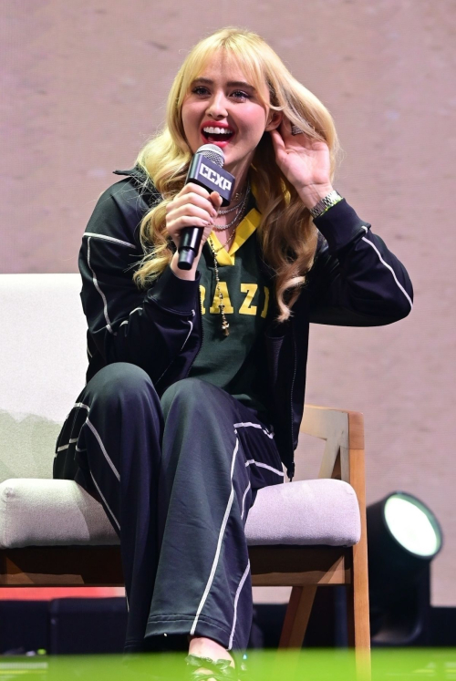 Kathryn Newton Makes Appearance at CCXP in Sao Paulo, December 2025 6