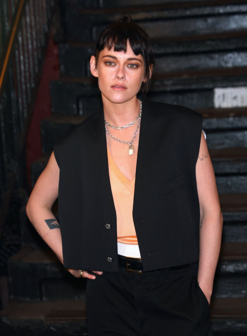 Kristen Stewart at Chanel Metiers d’Art Show NYC, December 2025 6