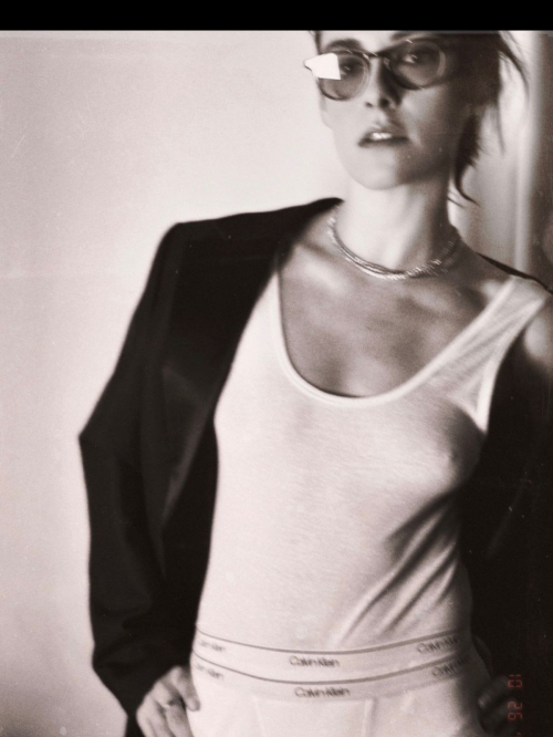 Kristen Stewart IndieWire Honors Winter Awards Photoshoot, December 2025 4