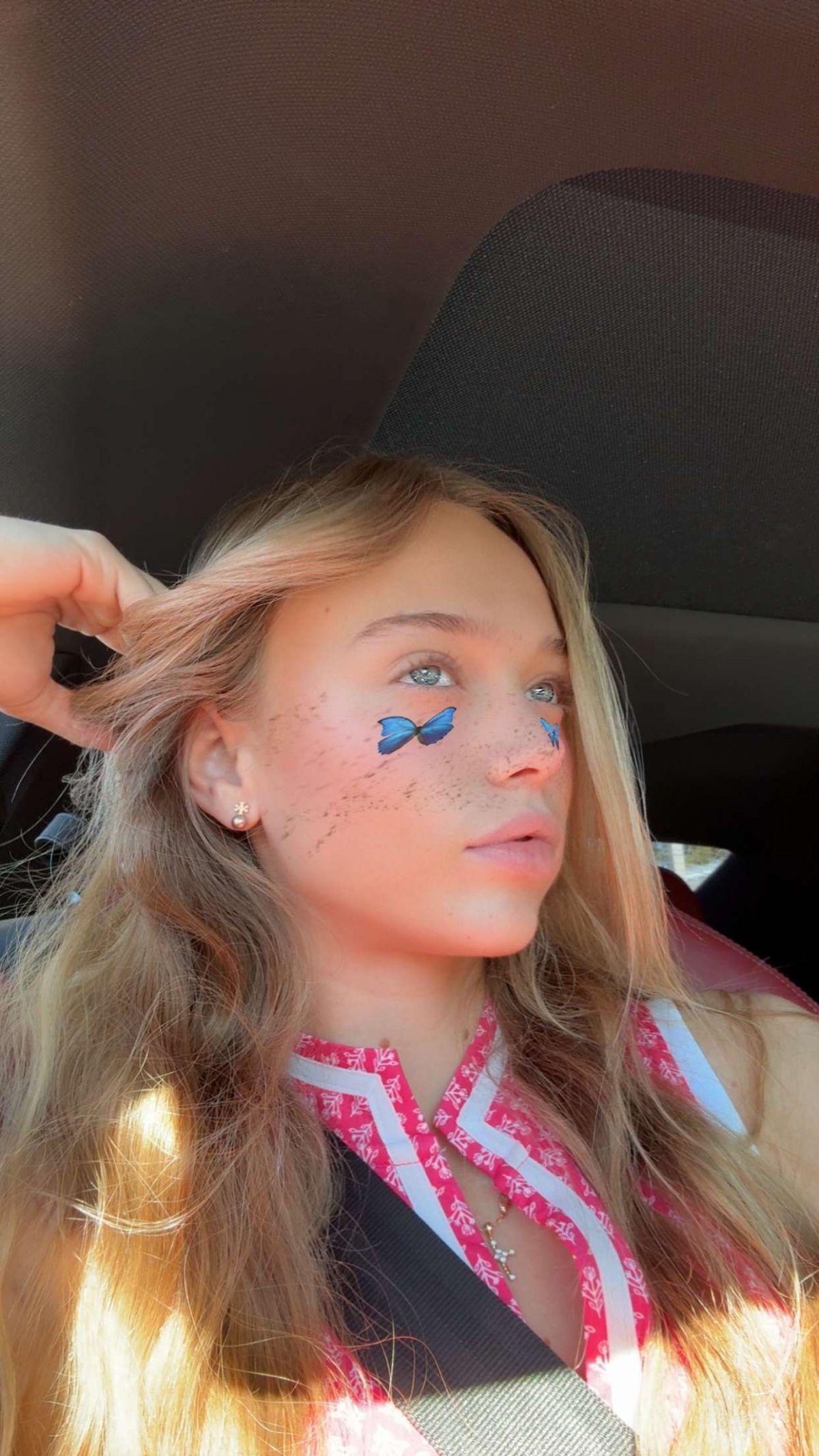 Kyla Dodds Instagram Photos, December 2025 18