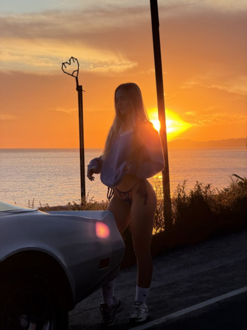 Kyla Dodds Shares New Instagram Photos, December 2025 33