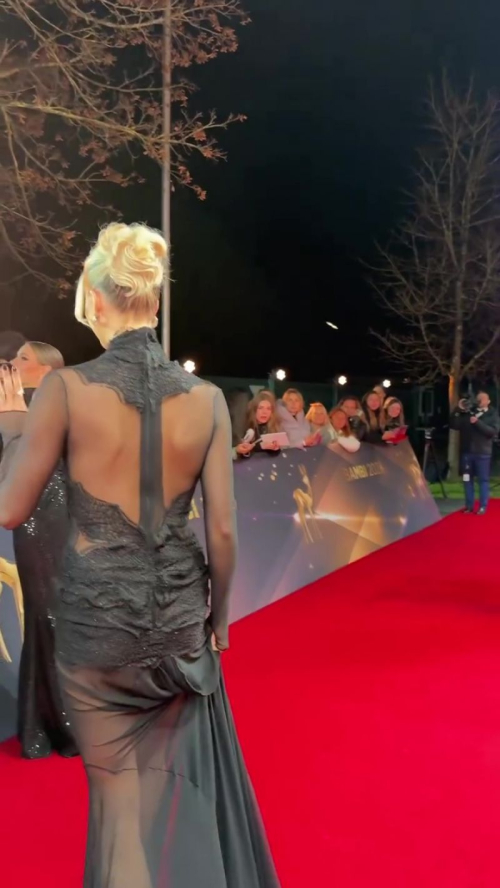 Lena Gercke Shares Instagram Style Moments, December 2025 9