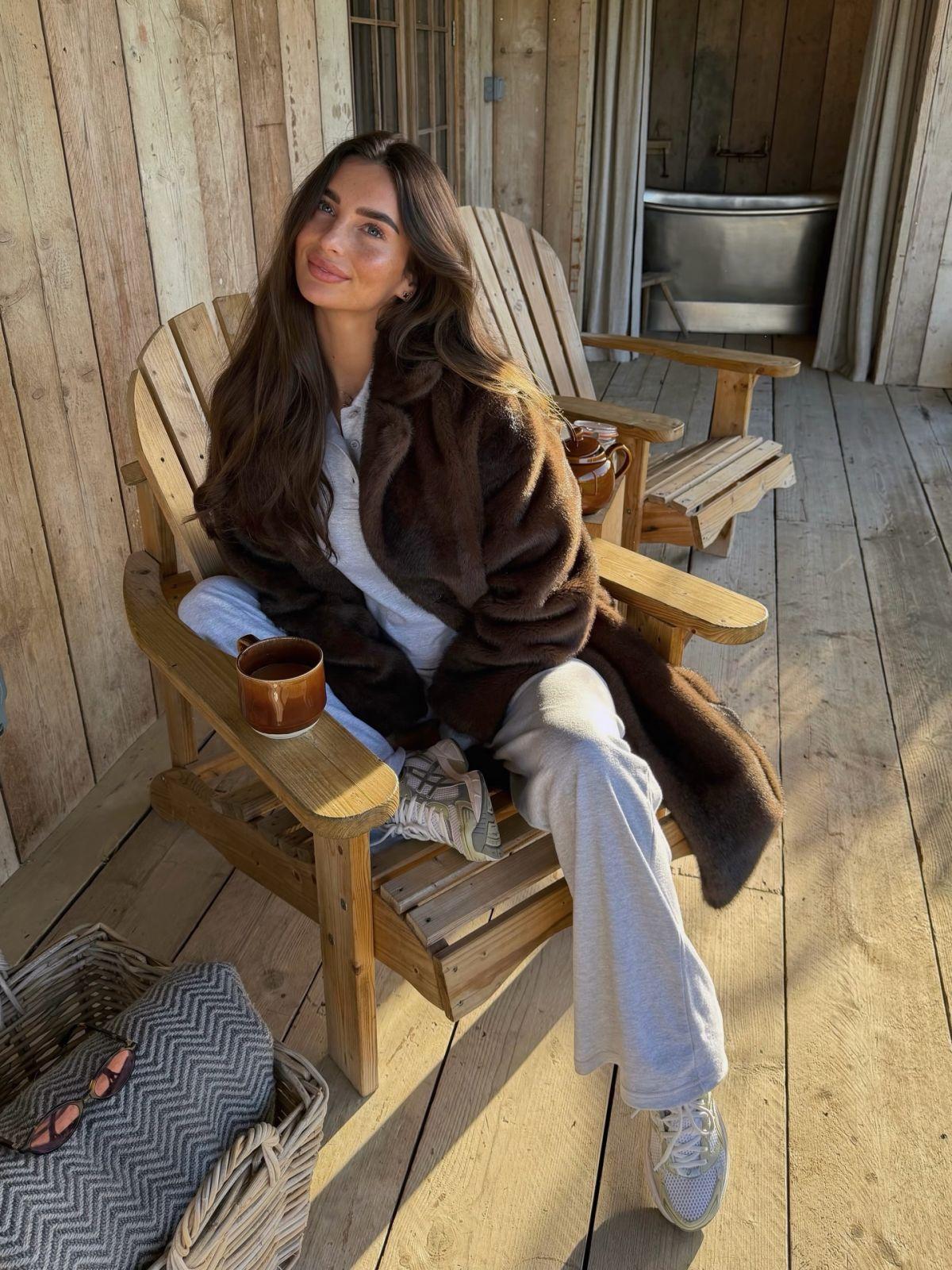 Maddy Cheary Shares New Instagram Photos, December 2025 10