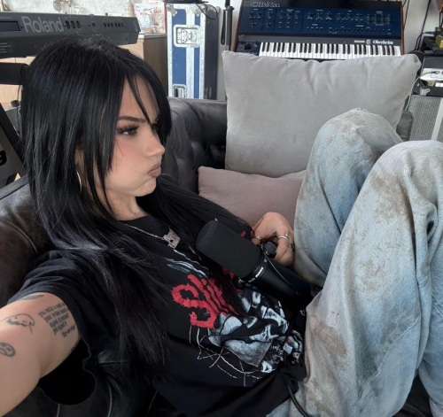 Maggie Lindemann Posts Instagram Fashion Update, December 2025 6