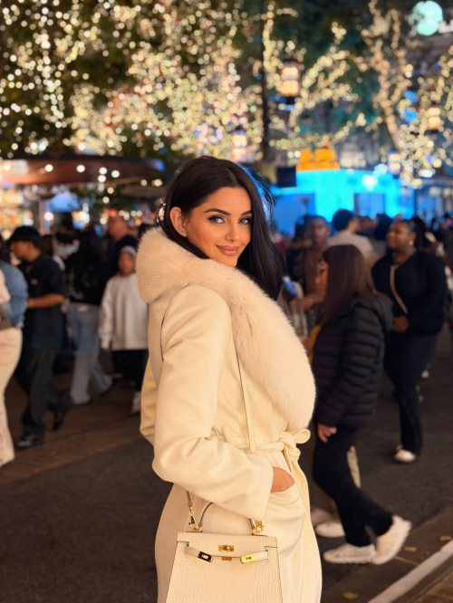 Mahlagha Jaberi Latest Instagram Photos, December 2025 5