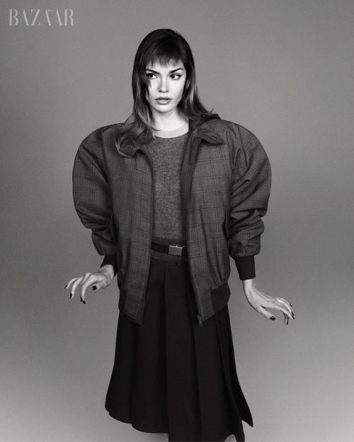 Maia Mitchell in Harper’s Bazaar Australia Feature, December 2025 2