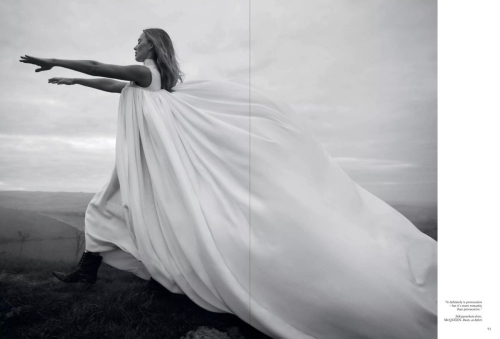 Margot Robbie Featured in British Vogue, January 2026 6