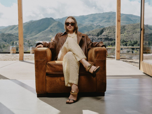 Mia Threapleton for Elle Magazine, May 2025 1