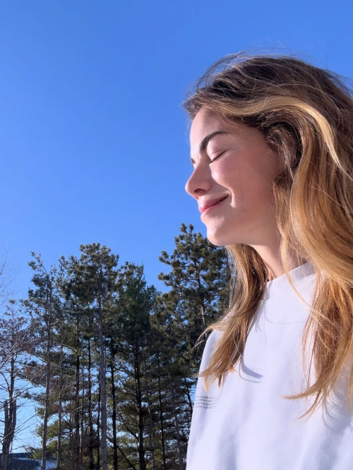 Michelle Monaghan Shares Fresh Instagram Pictures, December 2025