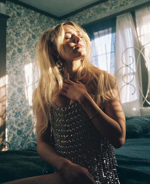 Michelle Randolph Poses for Imagine Magazine June 2025 5