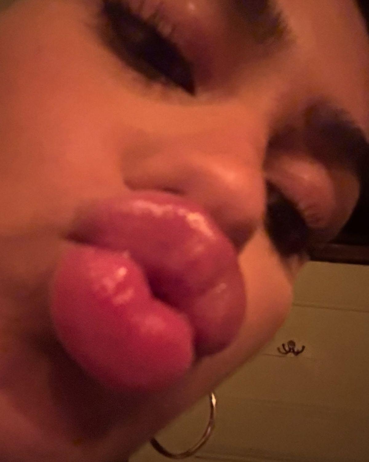 Naaz Torbati Instagram Photos, December 2025 2