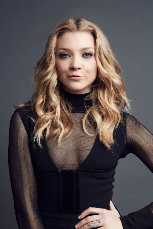Natalie Dormer People’s Choice Awards Portrait, January 2016 3