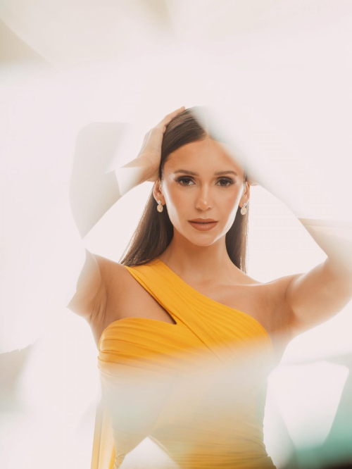 Nina Dobrev Posts Fresh Instagram Photos, December 2025 5