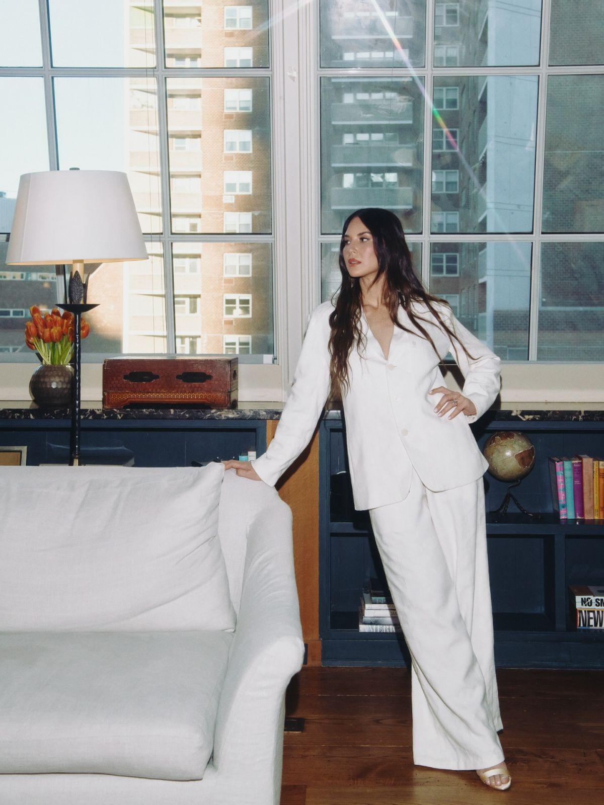 Olivia Munn Shares Instagram Photos and Video, December 2025 6