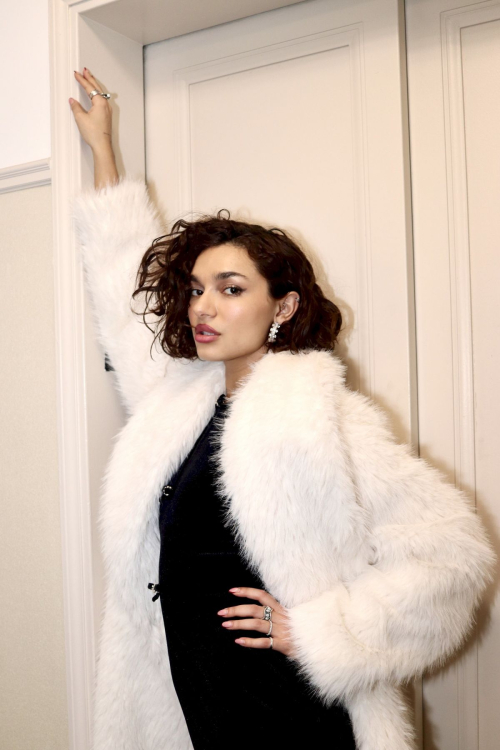 Paulina Chavez for The Bare Magazine, December 2025 13