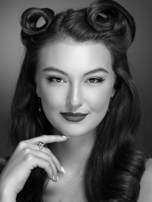 Rachel Pizzolato Posts Latest Instagram Photos, December 2025