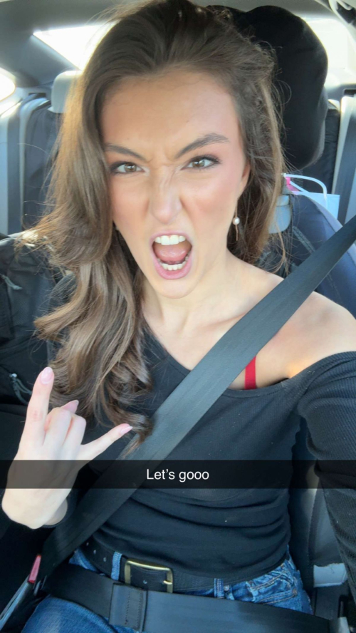 Rachel Pizzolato Shares New Instagram Photos, December 2025 11