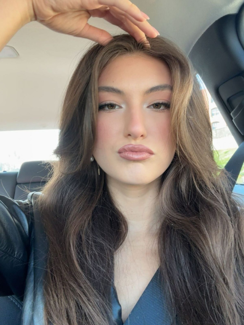 Rachel Pizzolato Shares New Instagram Photos, December 2025 27