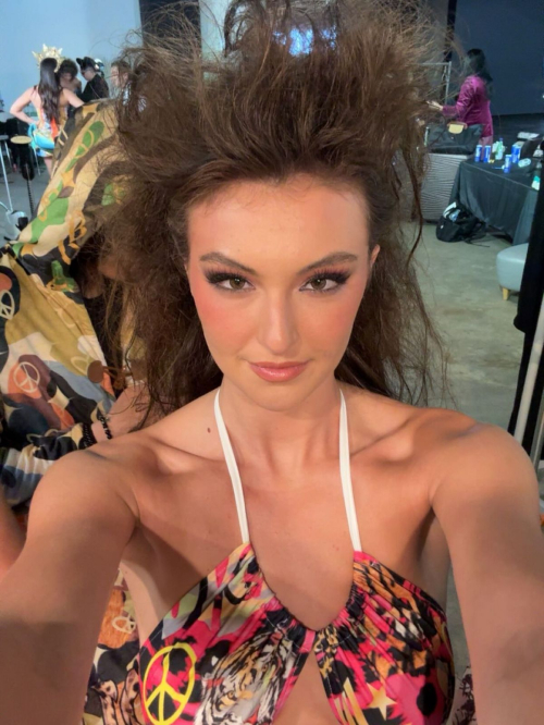 Rachel Pizzolato Shares New Instagram Photos, December 2025 29