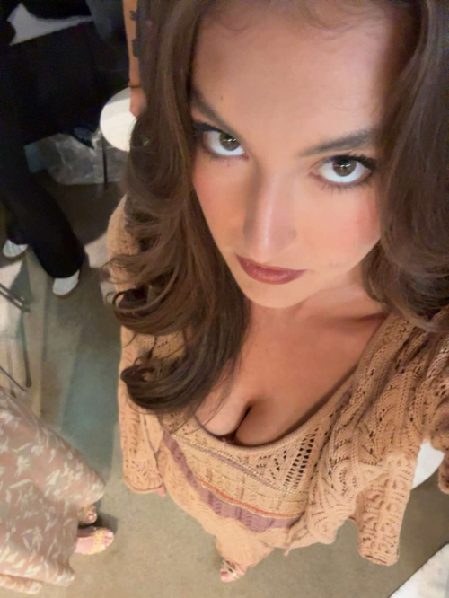 Rachel Pizzolato Shares New Instagram Photos, December 2025 35