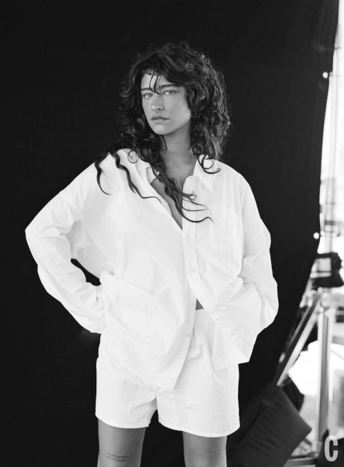 Rachel Sennott and Odessa A’Zion for Cosmopolitan, November 2025 2