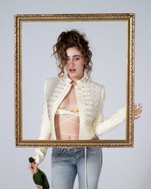 Rachel Sennott Featured in Perfect Magazine January 2026 1