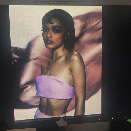 Rachel Zegler Shares New Instagram Moments, December 2025