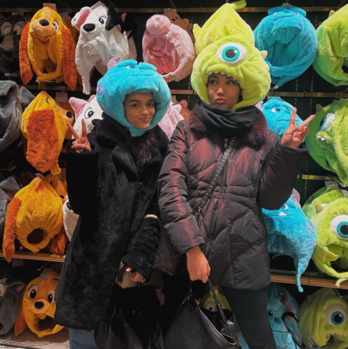 Rachel Zegler Shares New Instagram Moments, December 2025 9