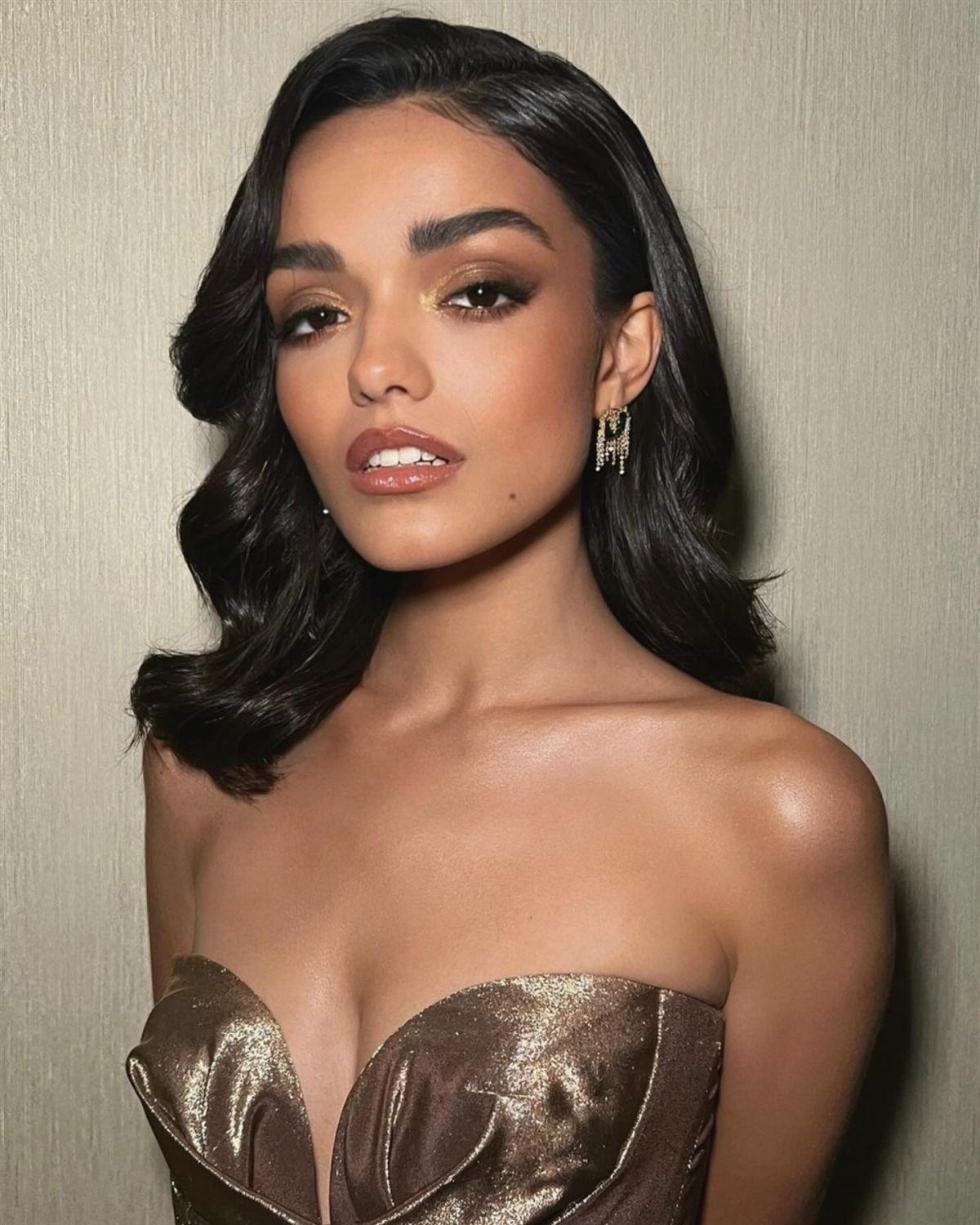 Rachel Zegler Shares New Instagram Photos, December 2025 1