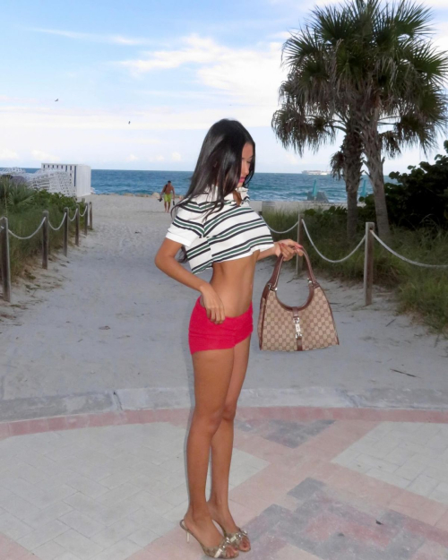 Seerat Saini Instagram Photo Collection, December 2025 1