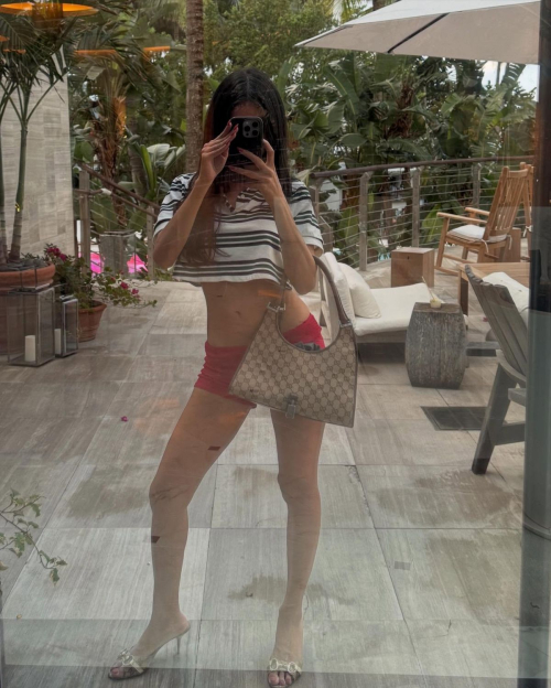 Seerat Saini Instagram Photo Collection, December 2025 3