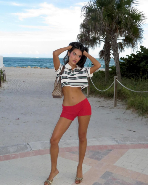 Seerat Saini Instagram Photo Collection, December 2025 4