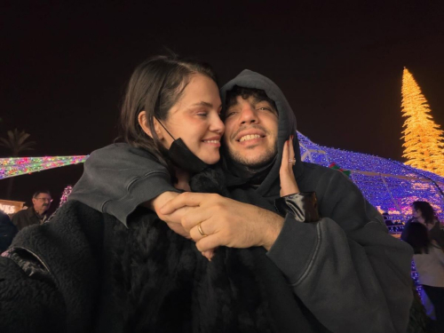 Selena Gomez Shares Holiday Instagram Pictures, December 2025 2