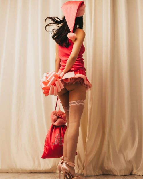 Sophie Rothschild Instagram Style Update, December 2025 5